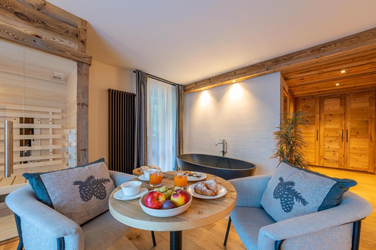 Lo Scoiattolo Hotel Gressoney-la-Trinité Exterior foto
